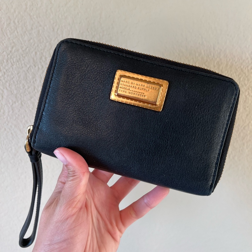 Authentic Marc Jacob’s Wristlet Wallet